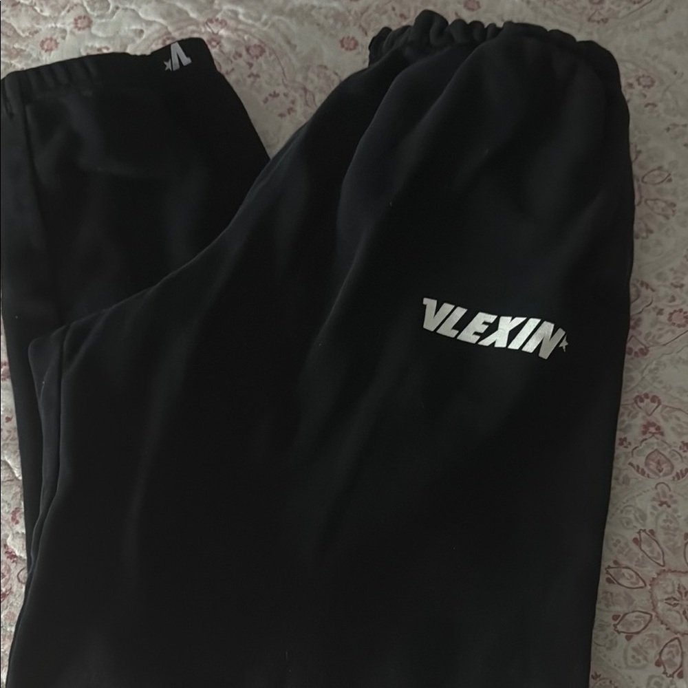 Vlexin Black Sweatpants